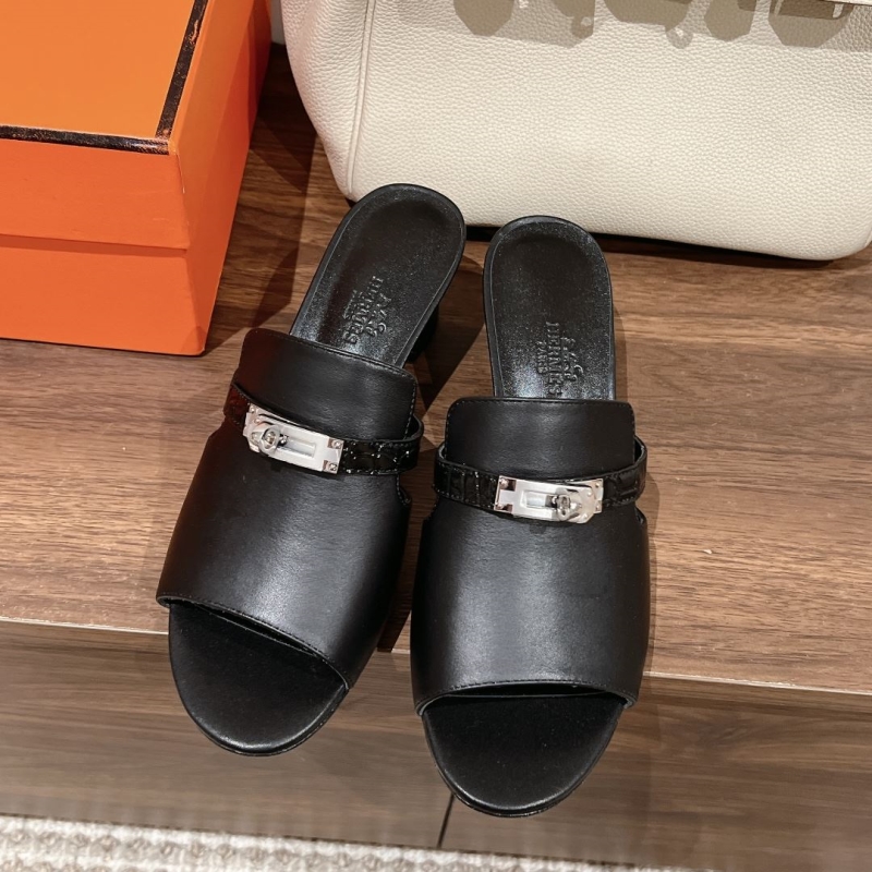 Hermes Slippers